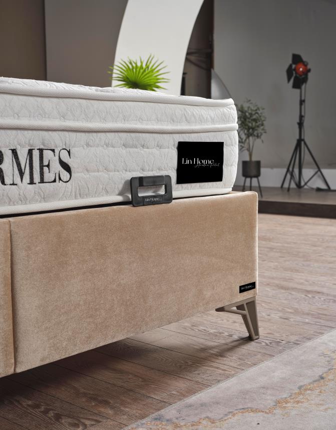 Hermes Baza